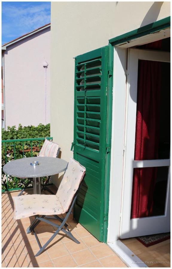 Apartments Lujo Primošten Εξωτερικό φωτογραφία